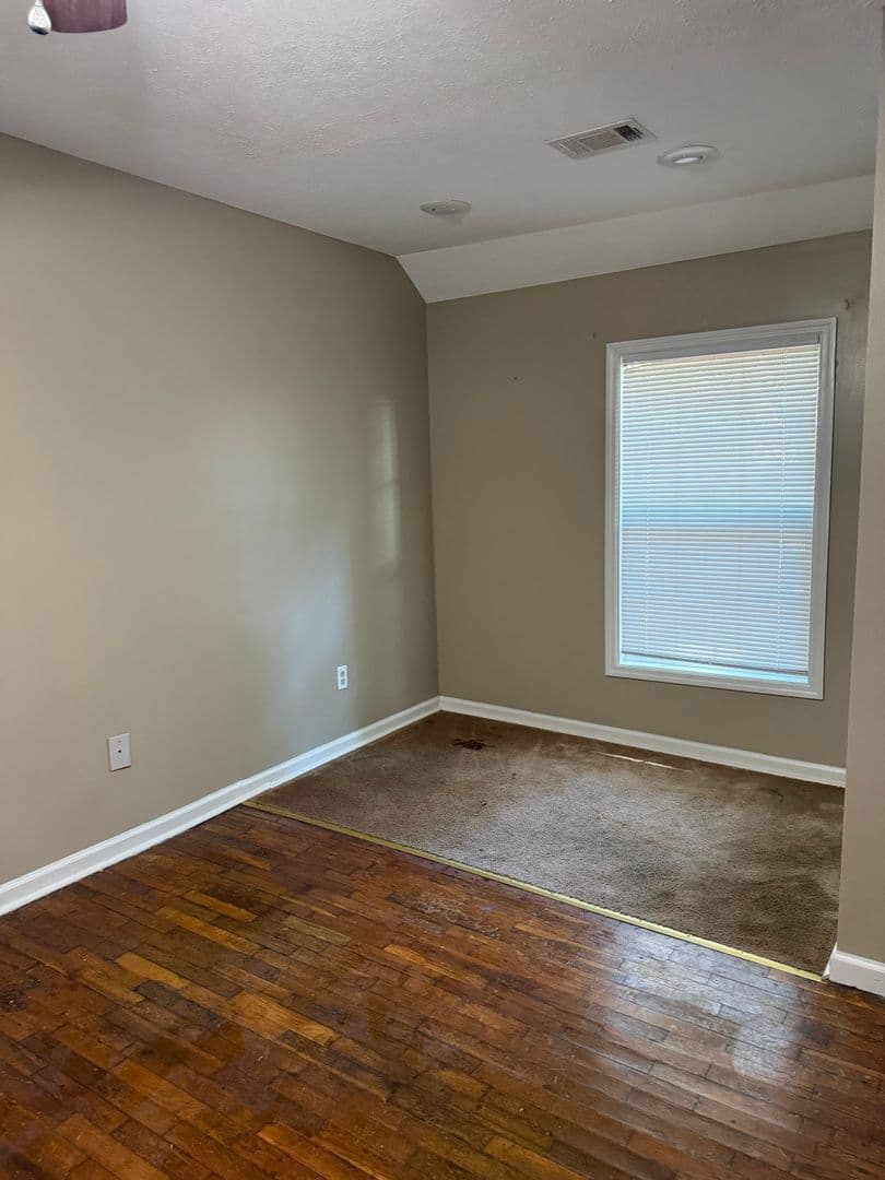Opelika House: 503 Lake Condy Rd.