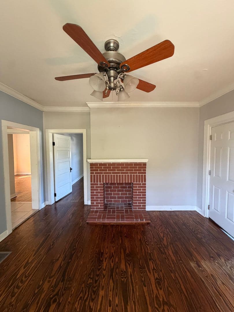 Opelika House: 2205 2nd Ave.