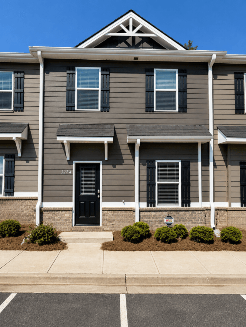 Opelika Townhome: 3284 Hamlet Dr.