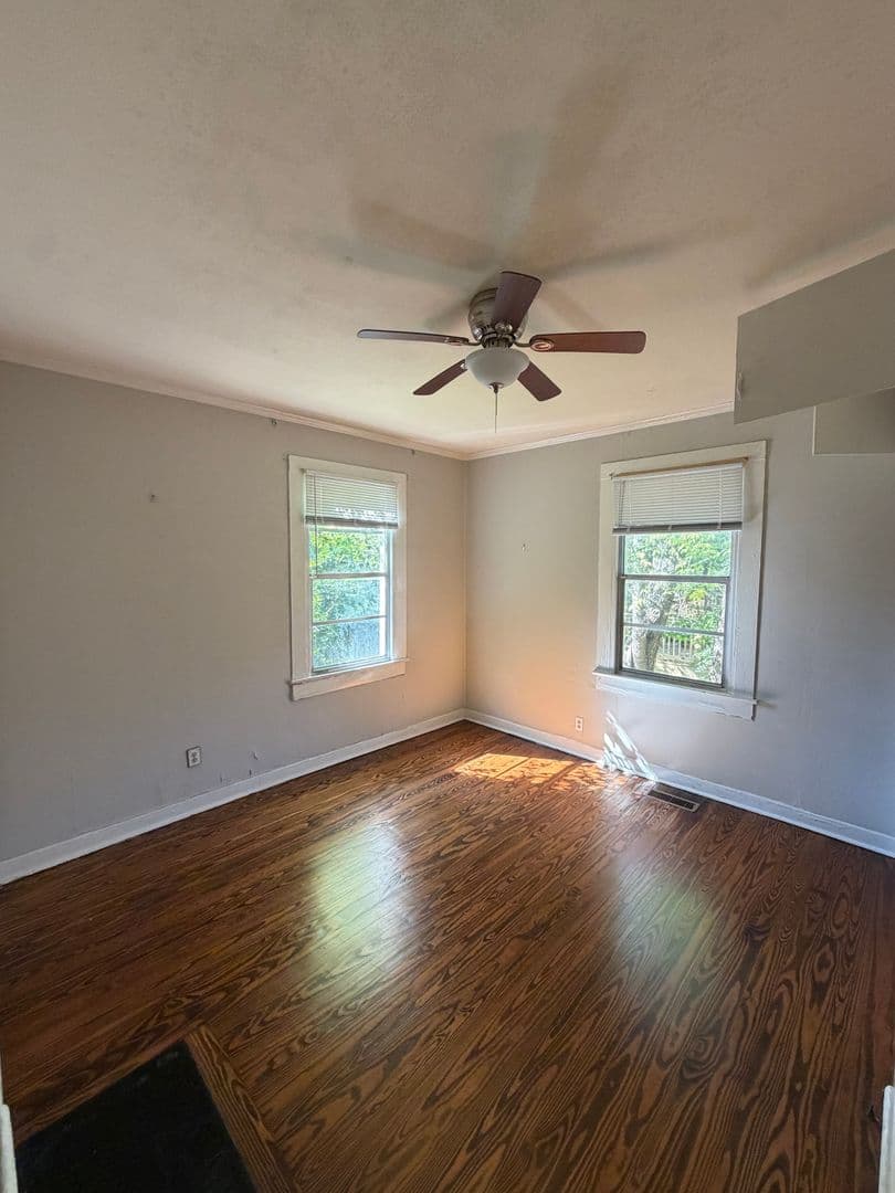 Opelika House: 2205 2nd Ave.