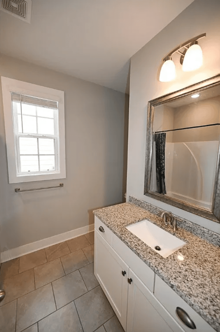 Opelika House: 648 Village Dr.