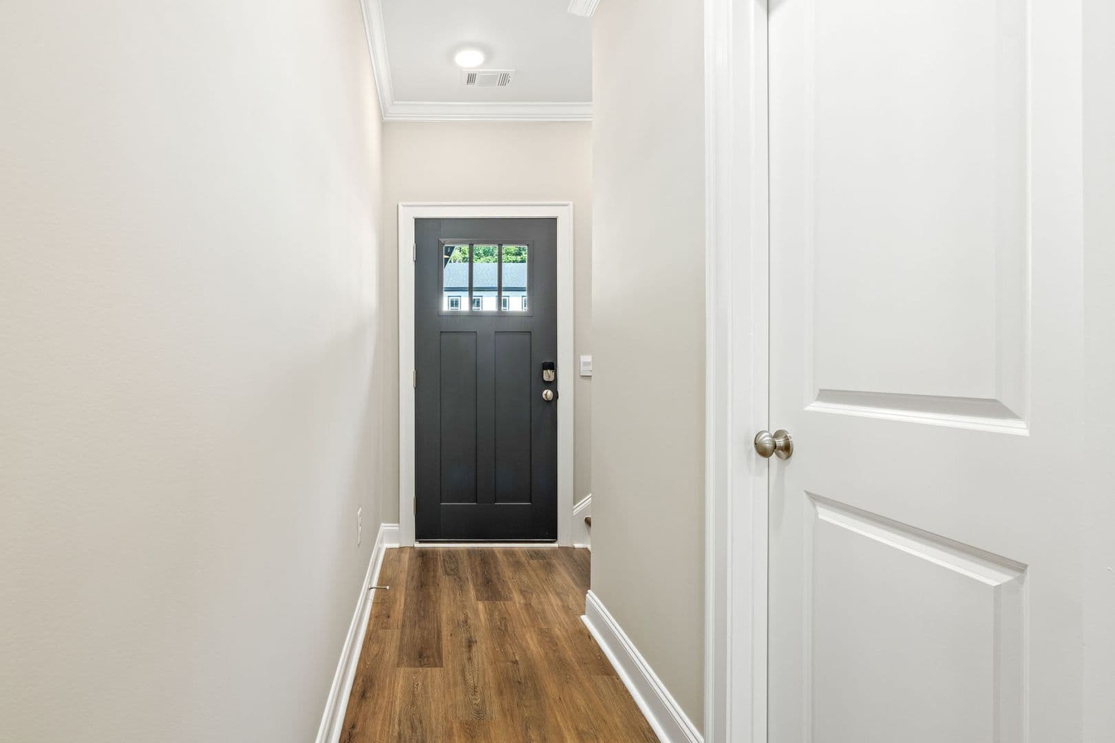 Auburn Townhome: 904 Winslow Ct.