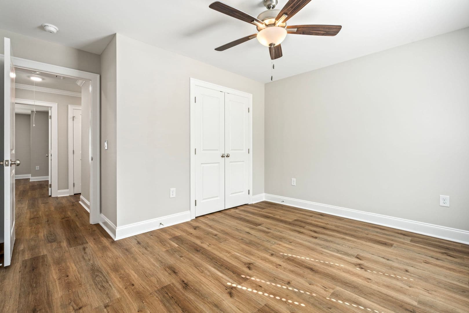 Auburn Townhome: 913 Winslow Ct.
