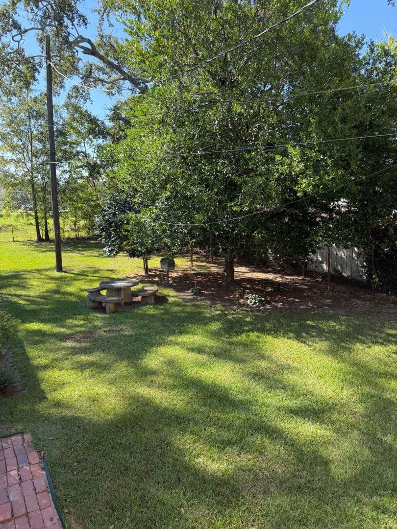 Opelika House: 2205 2nd Ave.