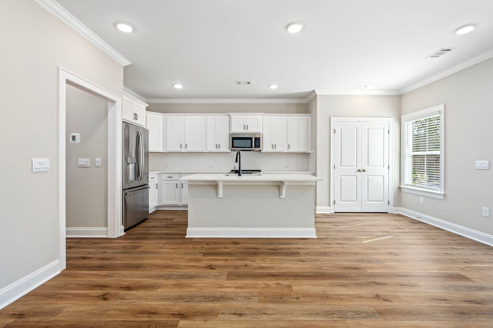 Auburn Townhome: 913 Winslow Ct.