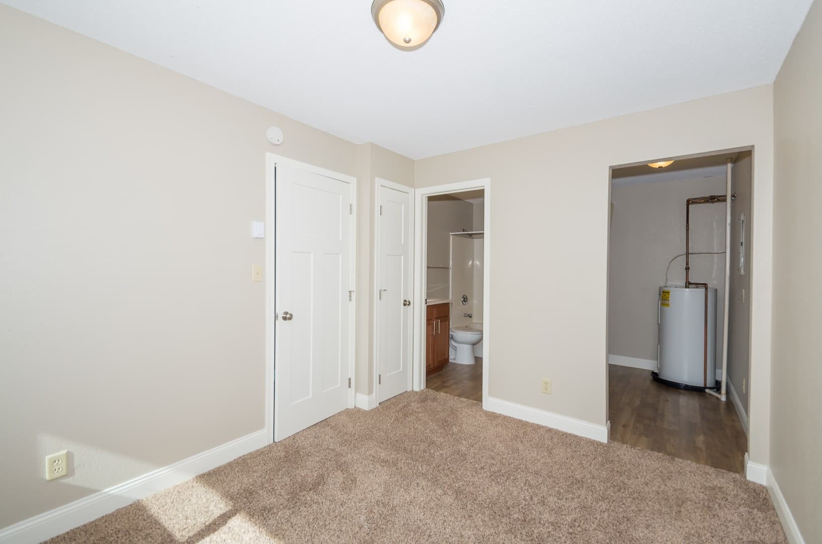 Grand Forks Apartment: 750 43rd St N.