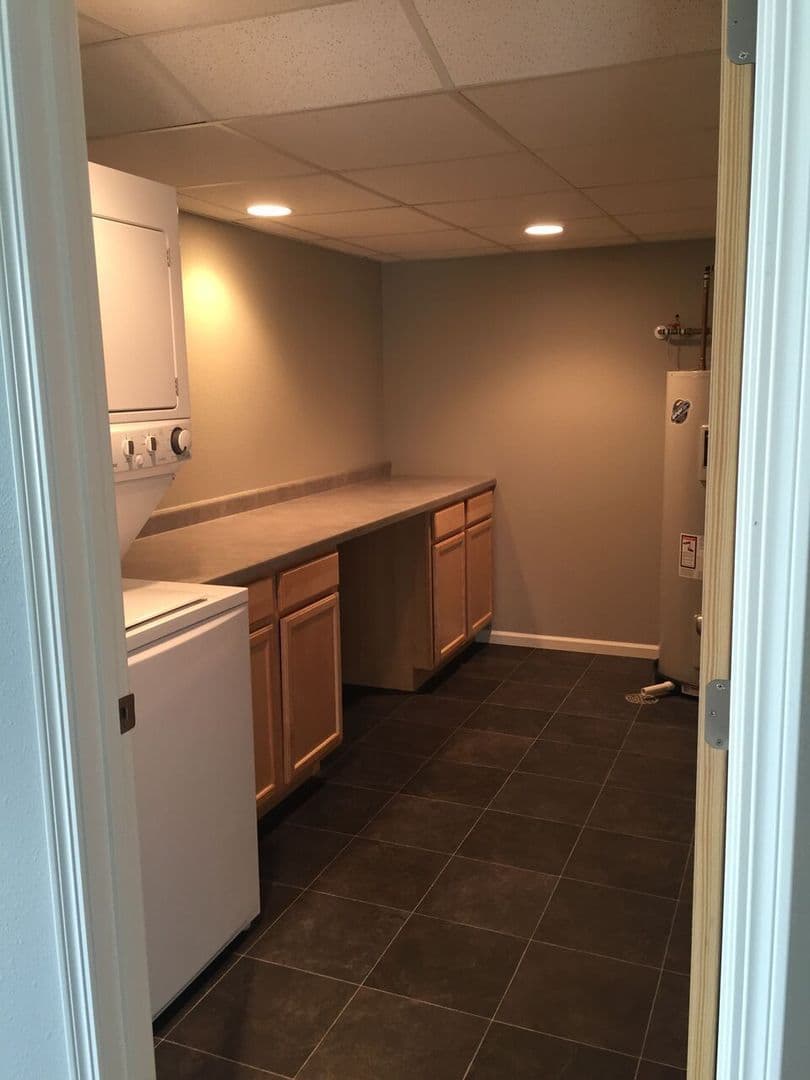 Grand Forks Apartment: 2530 17th Ave S
