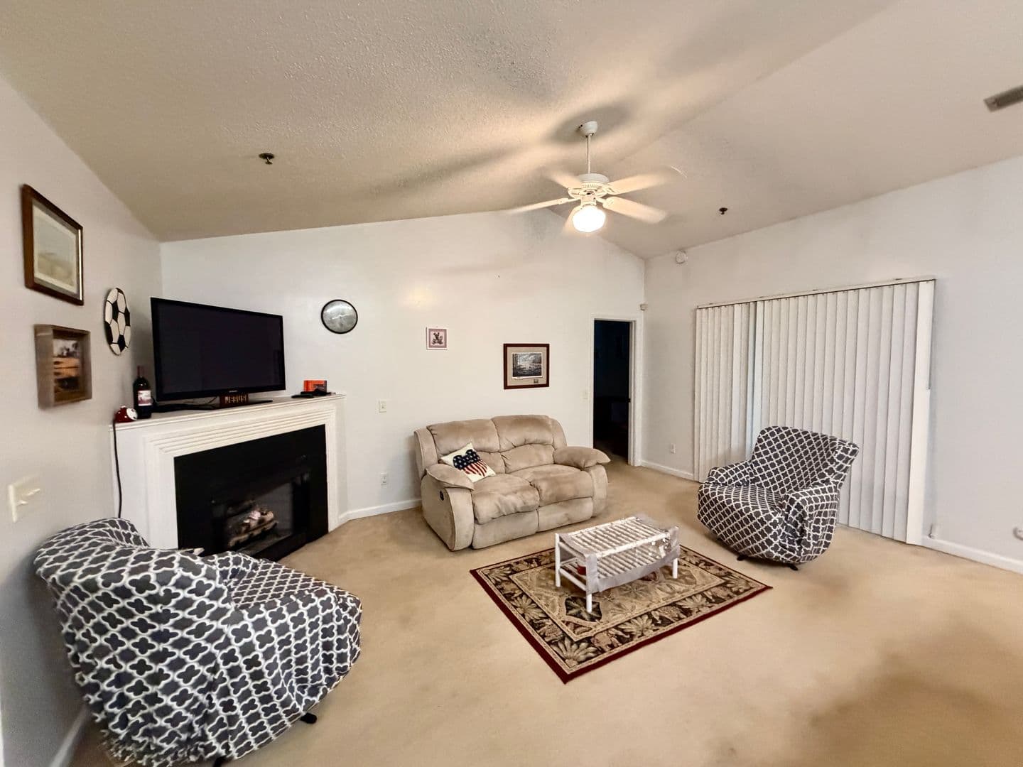 Wilmington House: 1605 Willoughby park unit 7