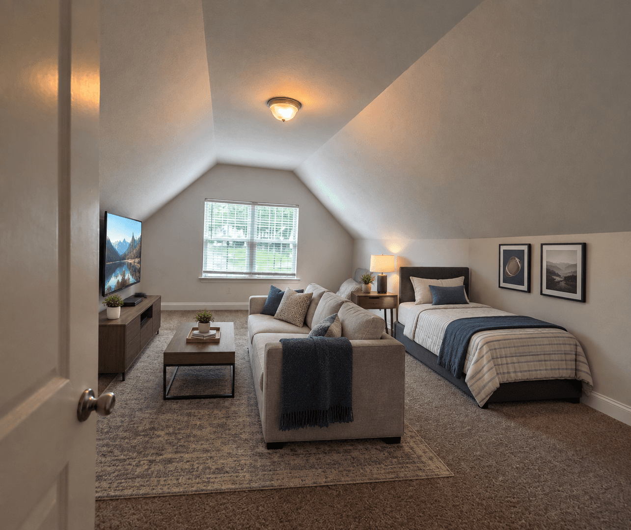 Winnabow House: 129 S.Palms Drive