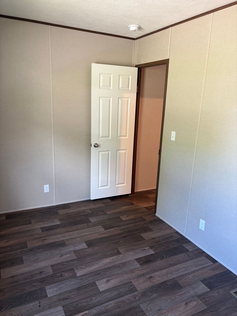 Kingsport Apartment: 781 Virgil Avenue