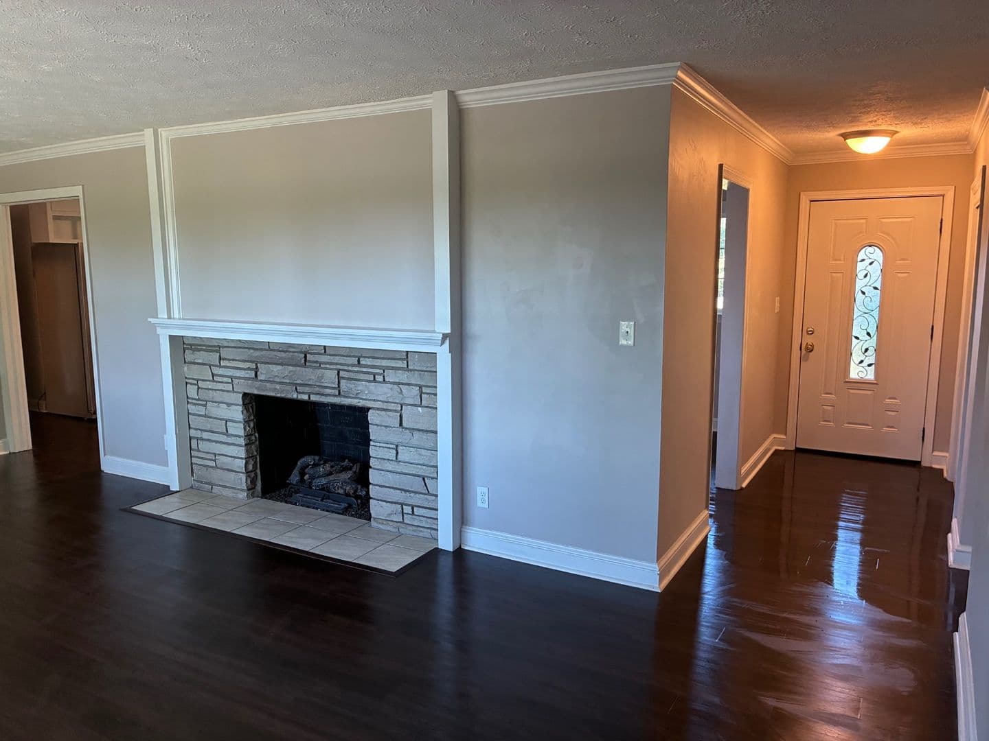 Kingsport House: 4145 Skyland Drive