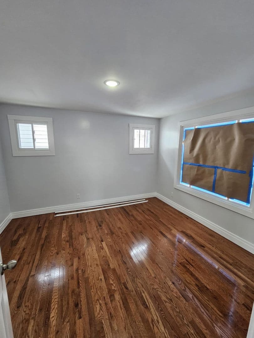 White Oak House: 3115 Quay Street