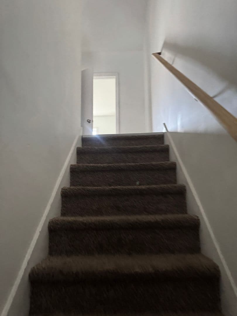 Pitcairn Apartment: 322-324 3rd Street