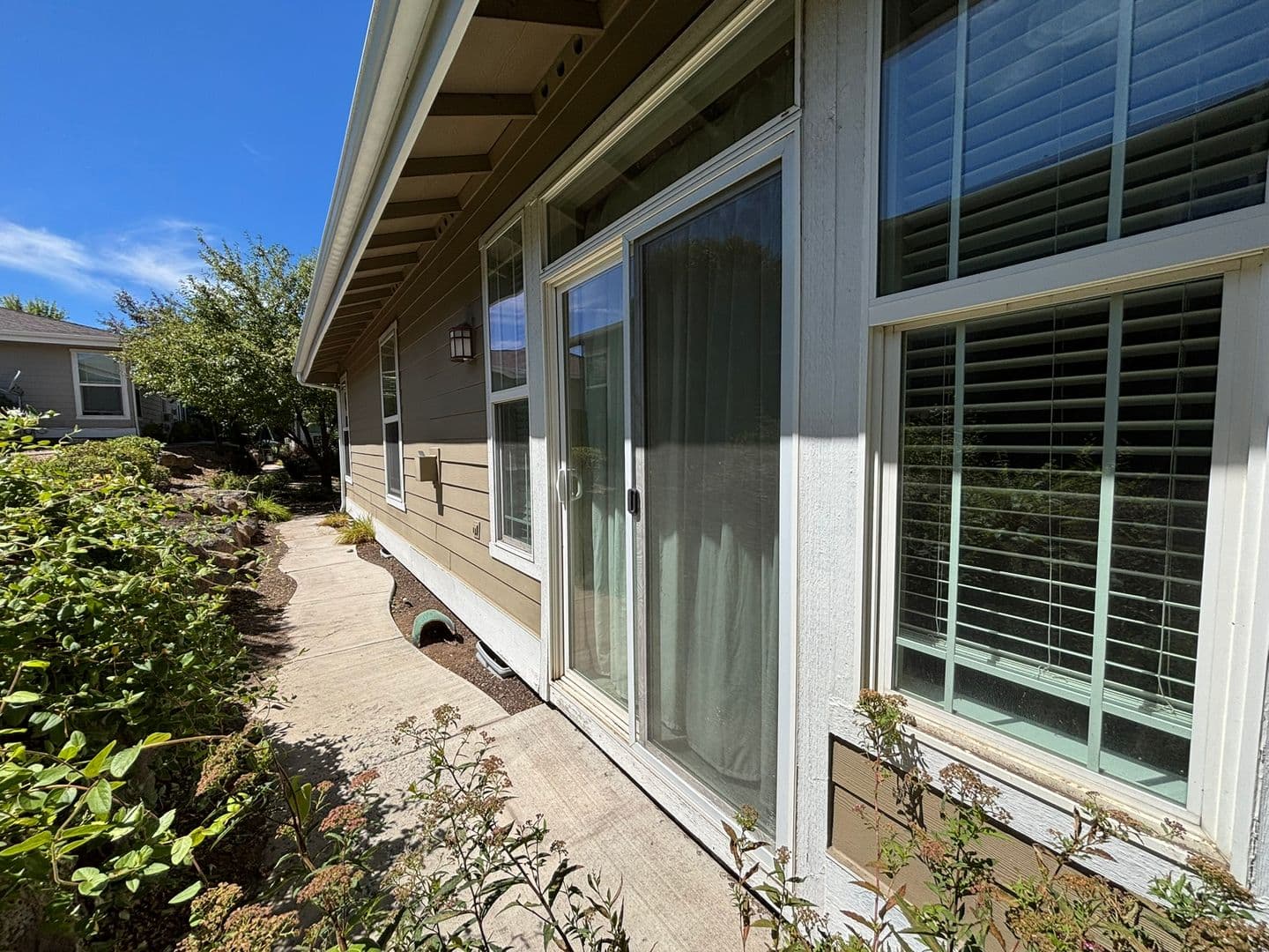 Bend Apartment: 1031 NE Watt Way
