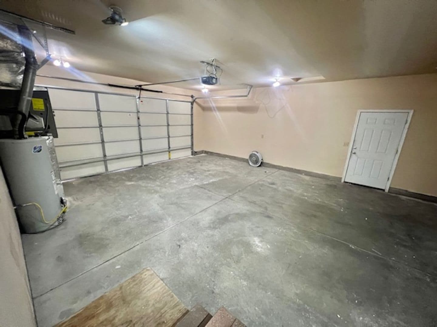 Bend House: 2521 NE Cretia Ct