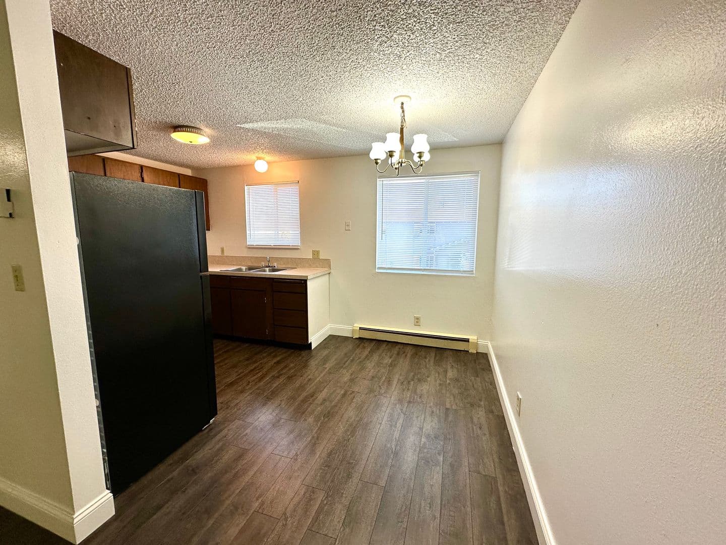 Redmond Apartment: 1624 SW Lava Avenue