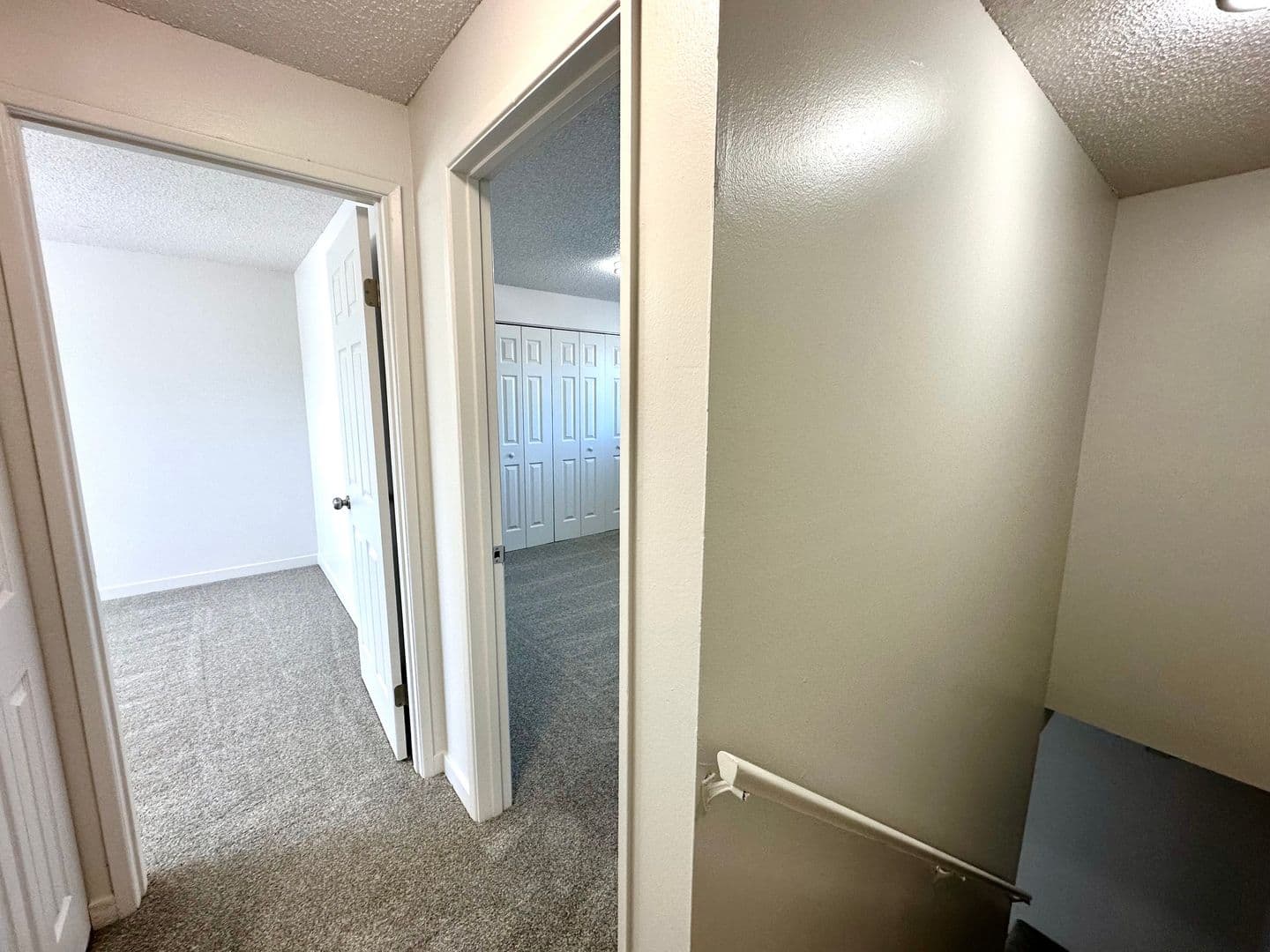 Redmond Apartment: 1612 SW Lava Avenue
