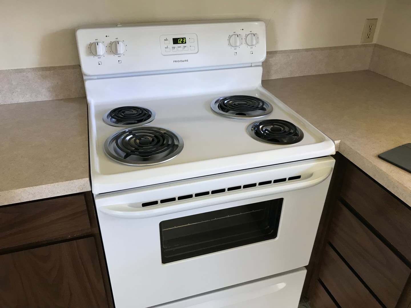 Bend Apartment: 330 SE 15th St.