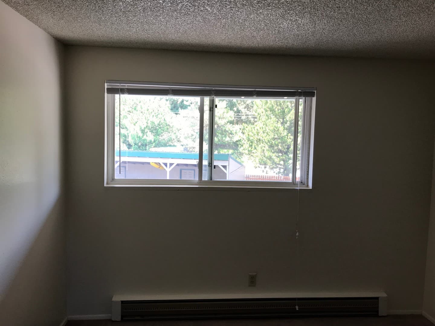 Bend Apartment: 330 SE 15th St.