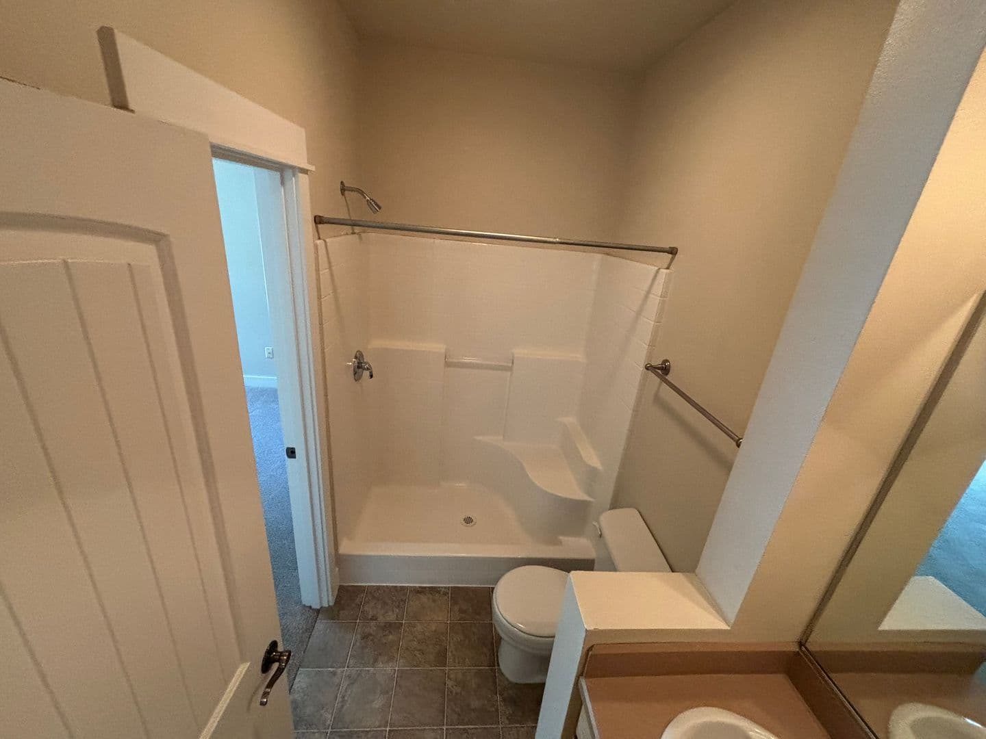 Bend Apartment: 1031 NE Watt Way
