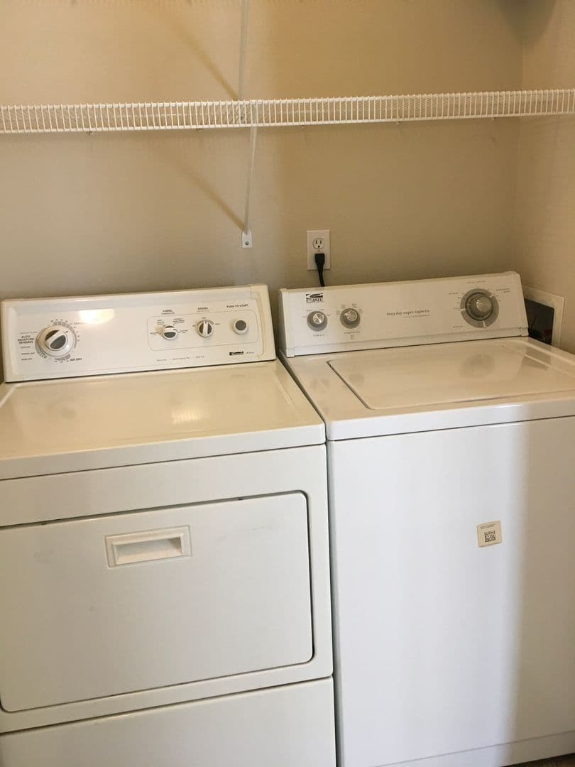 Bend Apartment: 1031 NE Watt Way