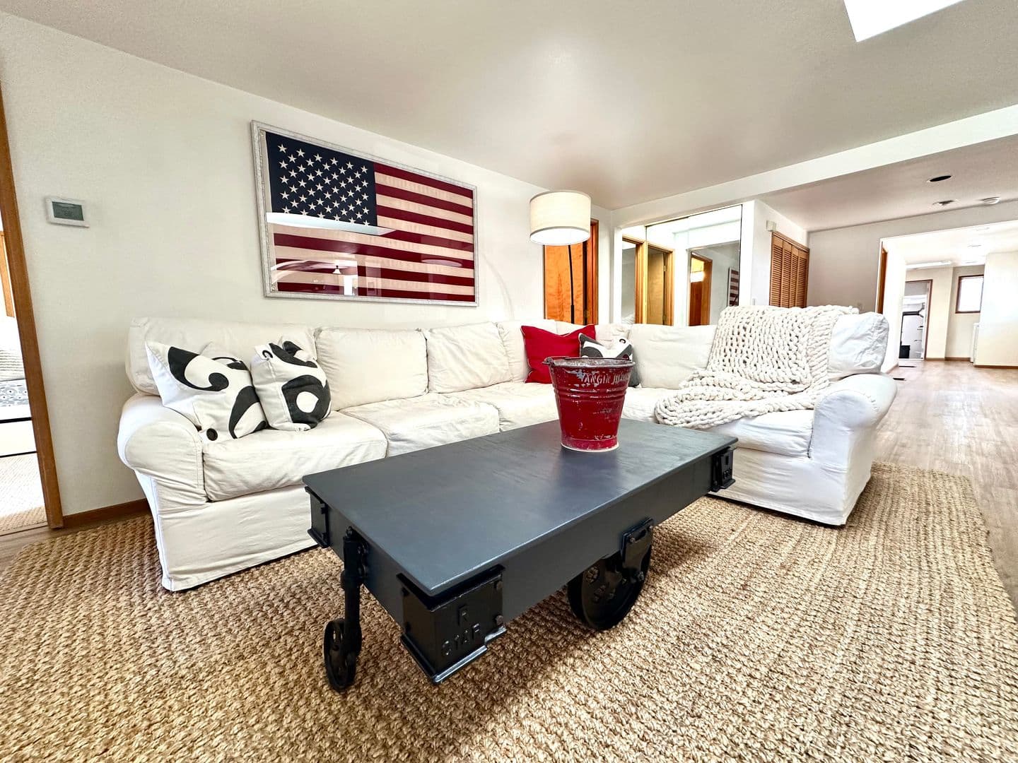 Sisters House: 305 W Washington