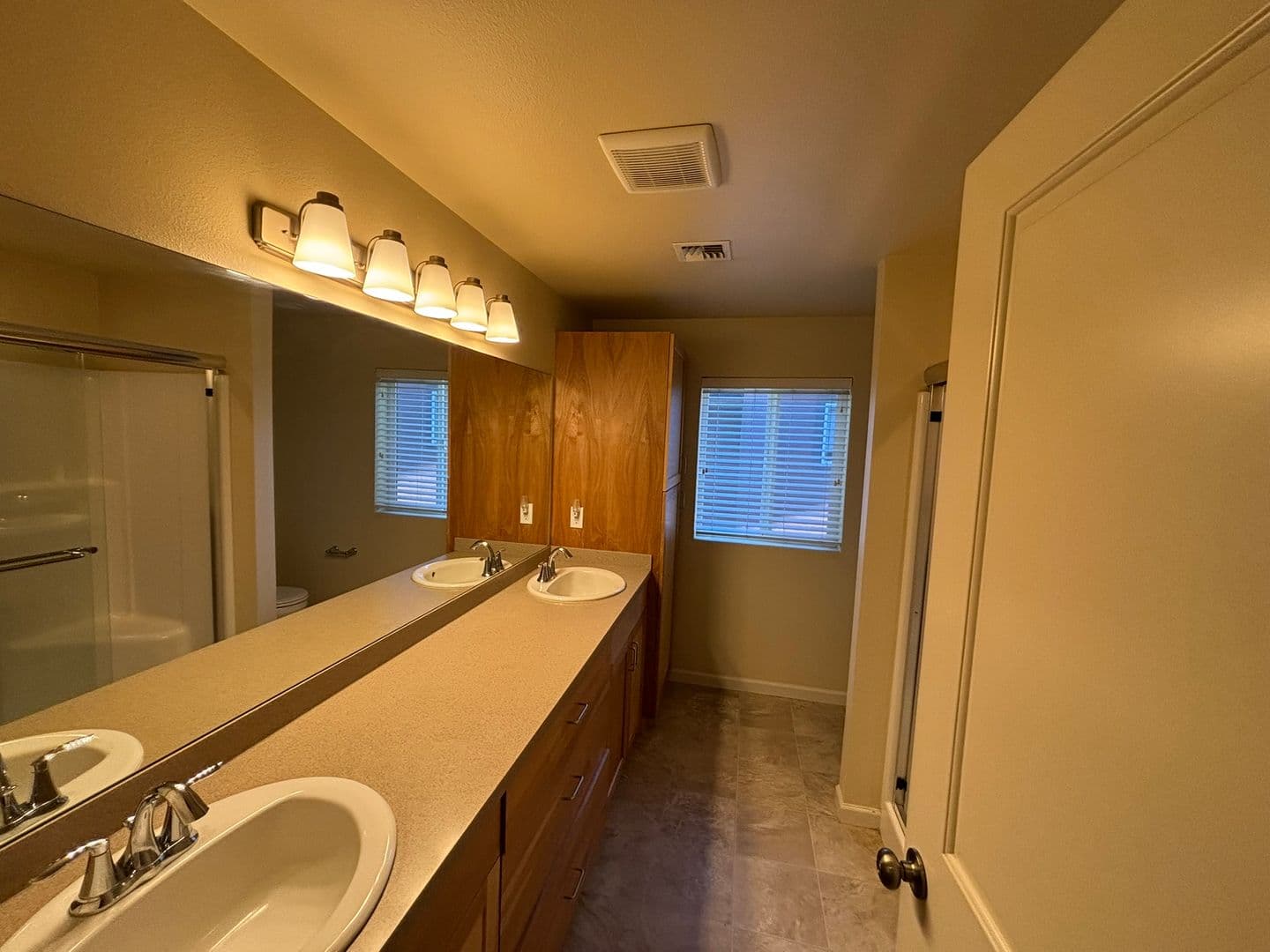 Bend Apartment: 792 NE Copperleaf Loop