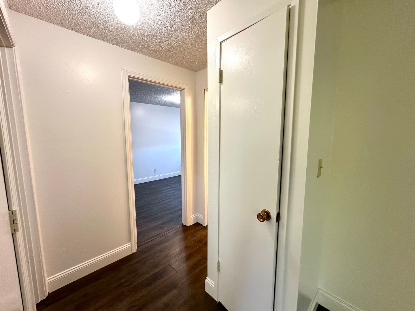 Redmond Apartment: 1624 SW Lava Avenue