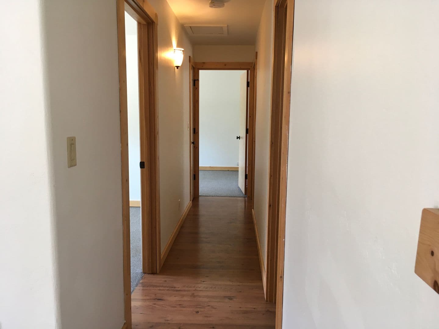 Bend House: 60149 Cheyenne Road