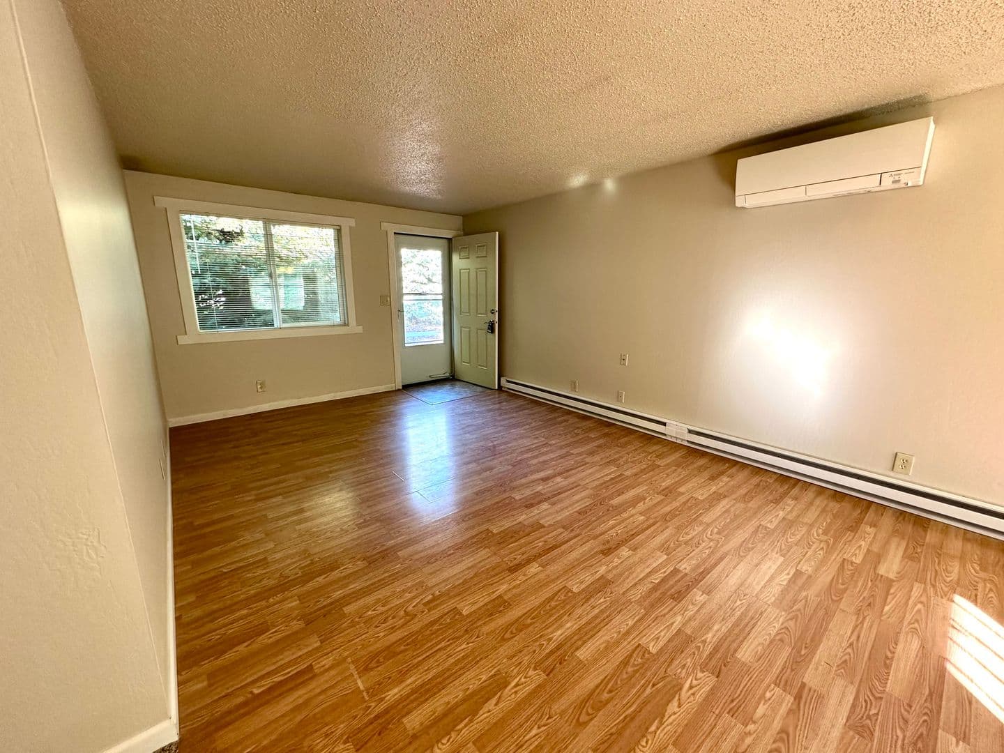 Bend Apartment: 1727 NW Wall St.