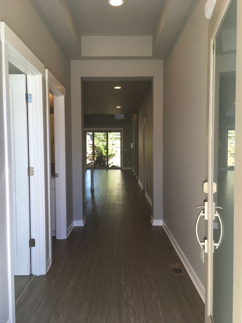 Redmond House: 3649 SW Badger Court