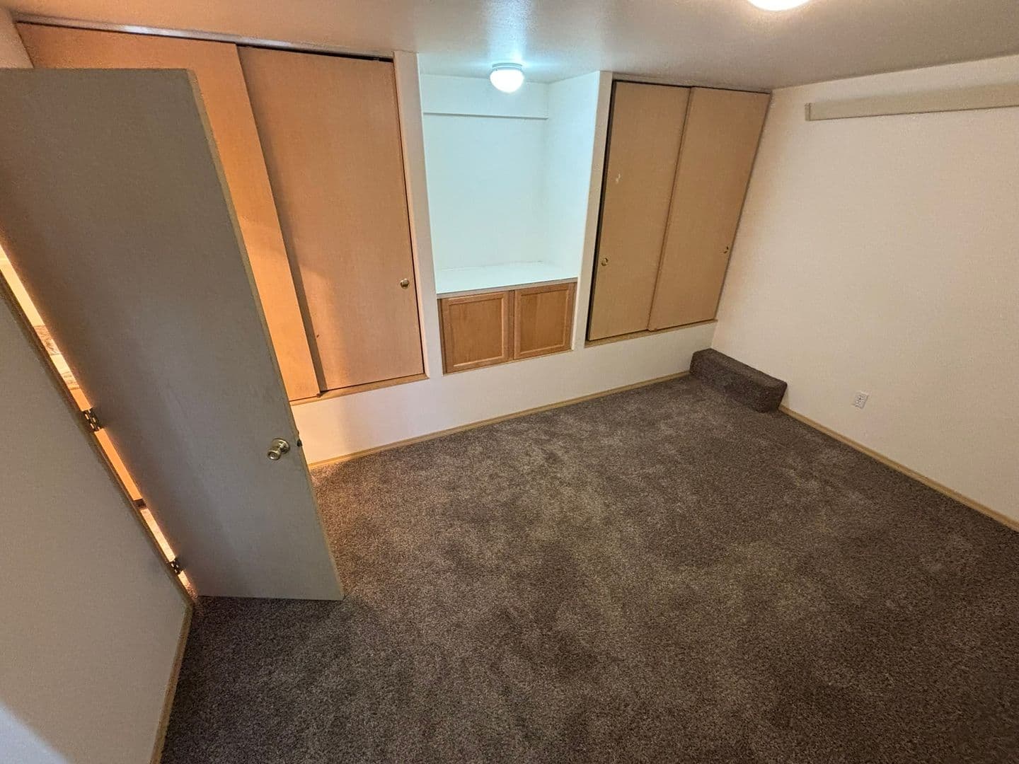 Bend Apartment: 1565 NW Portland