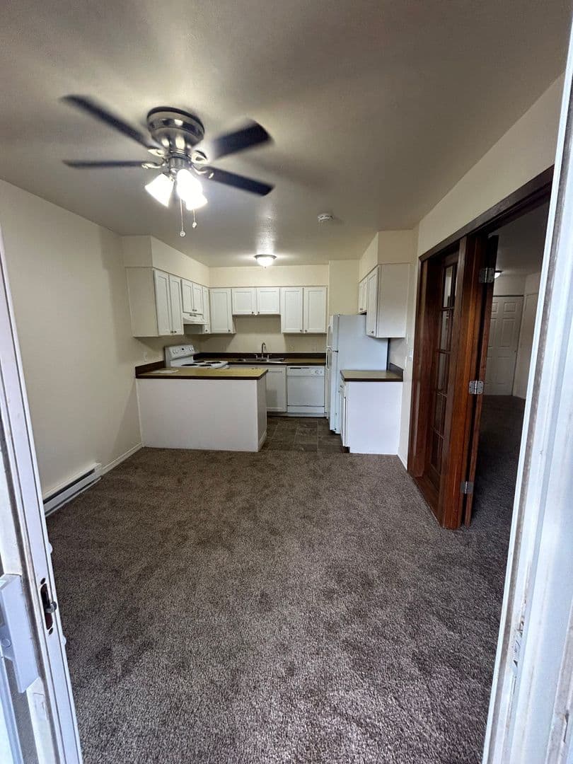 Bend Apartment: 1695 NW Portland