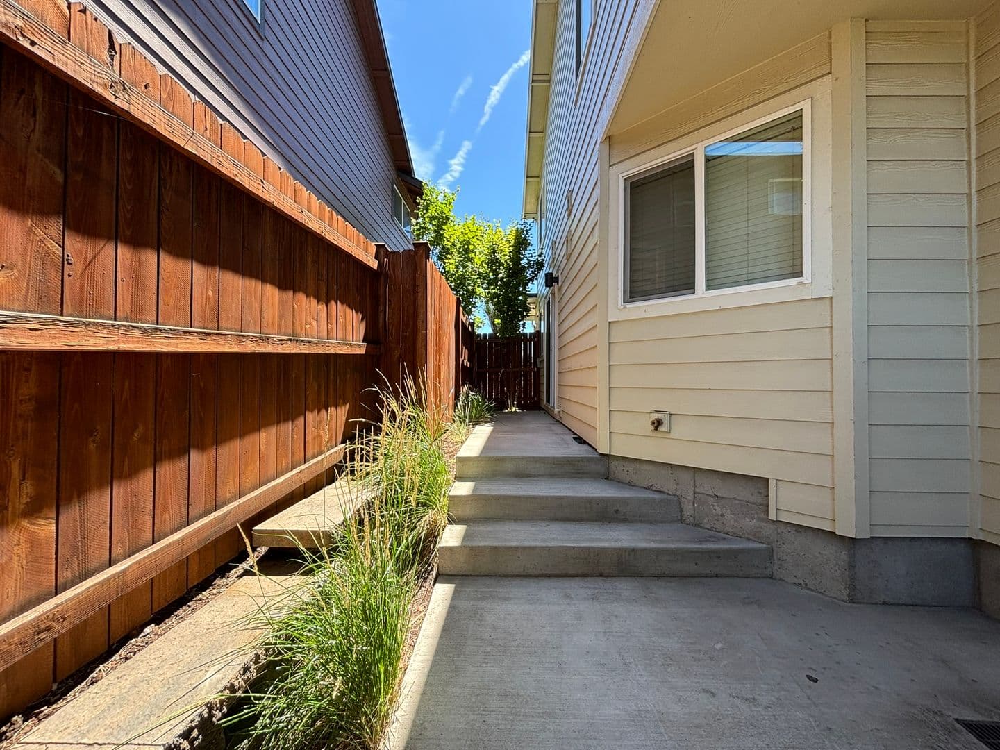 Bend Apartment: 792 NE Copperleaf Loop