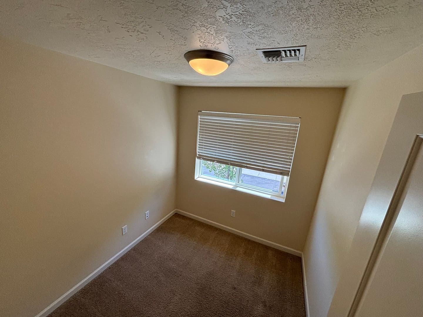 Bend Apartment: 792 NE Copperleaf Loop