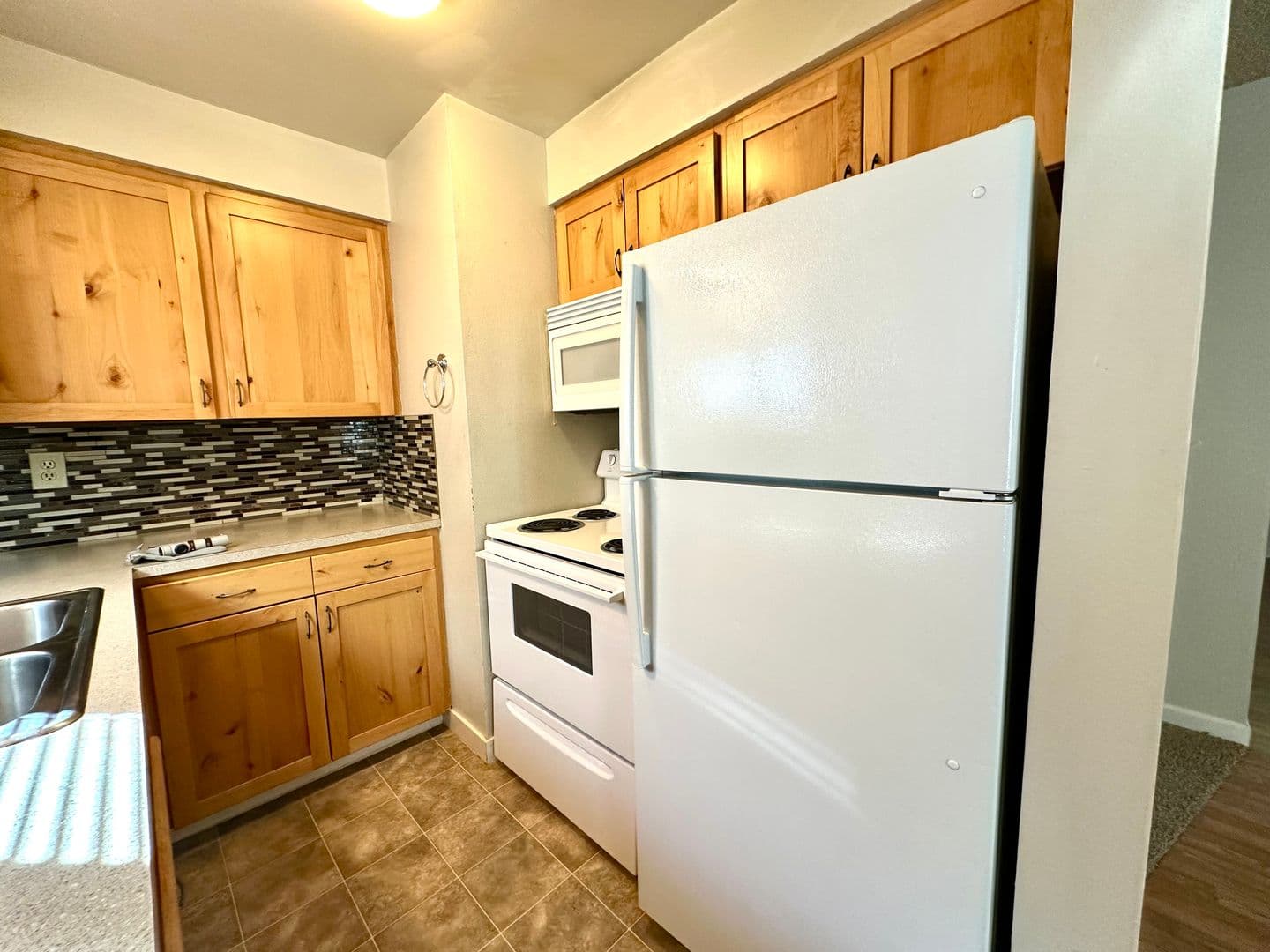 Bend Apartment: 1727 NW Wall St.