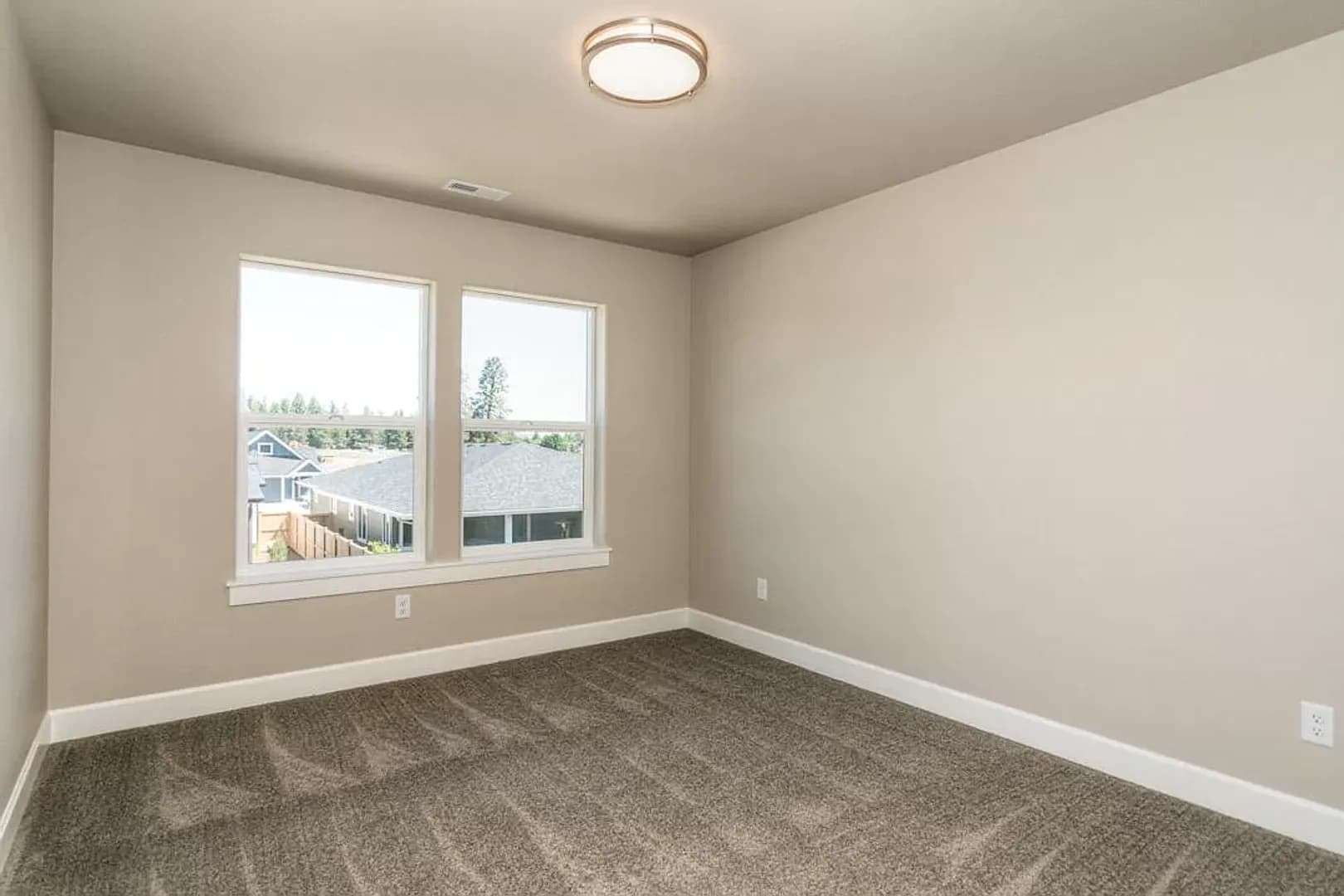 Bend House: 20478 Murphy Rd.