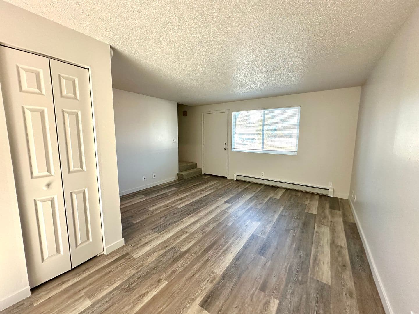 Redmond Apartment: 1612 SW Lava Avenue