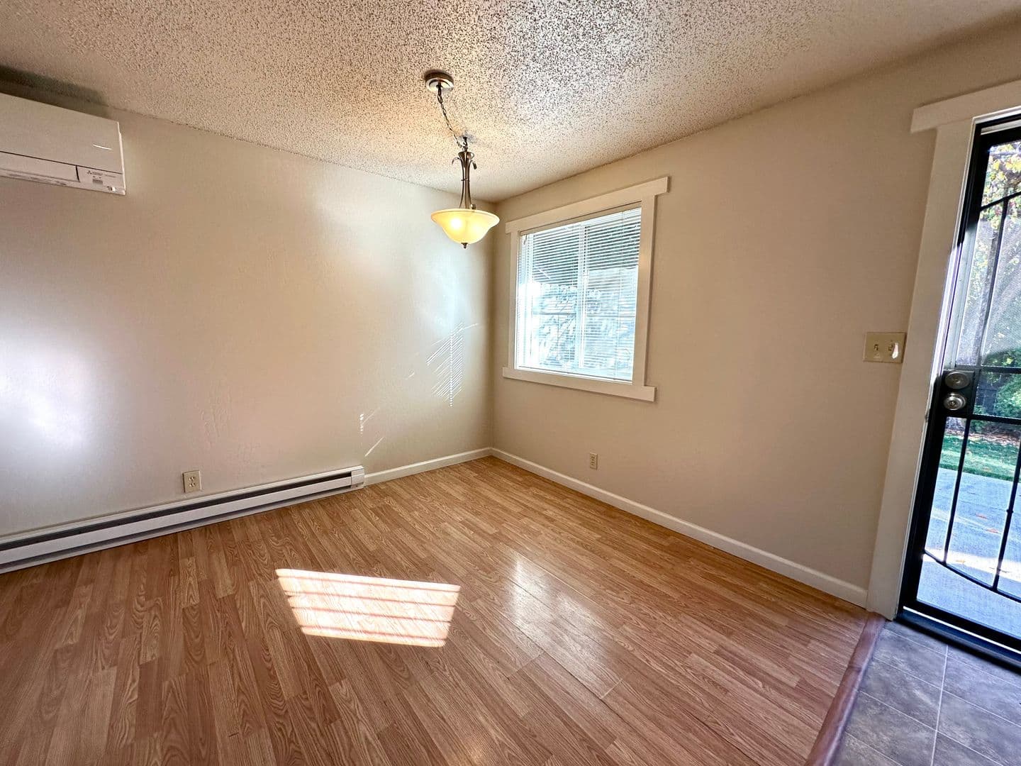 Bend Apartment: 1727 NW Wall St.