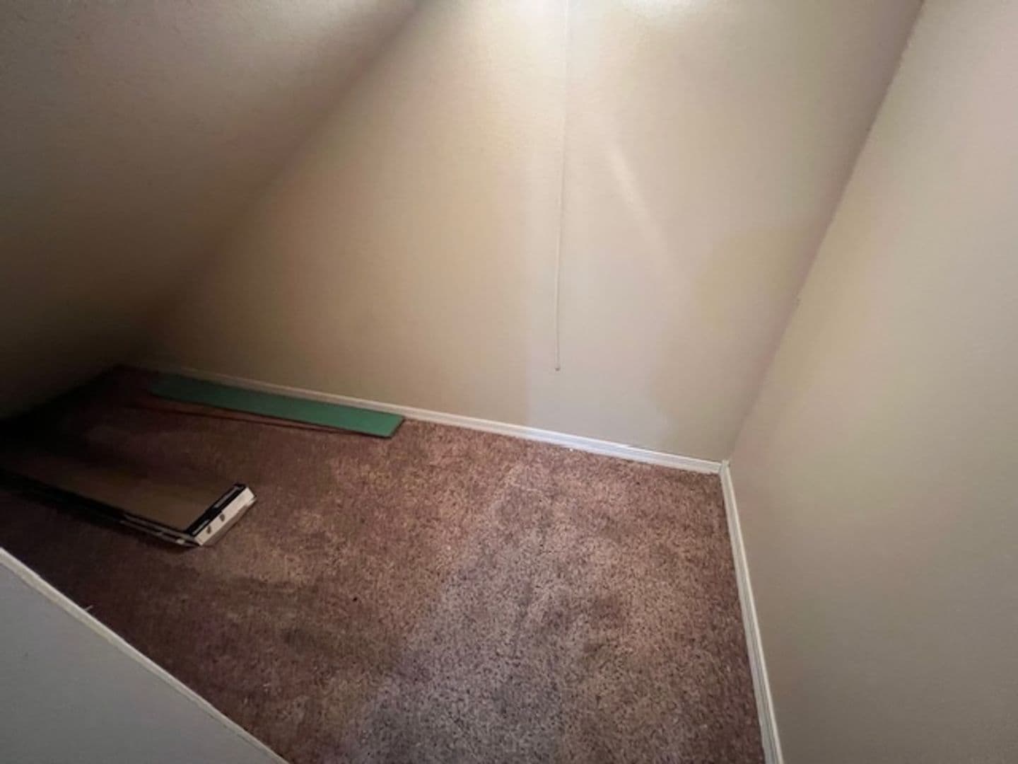 Bend House: 2521 NE Cretia Ct