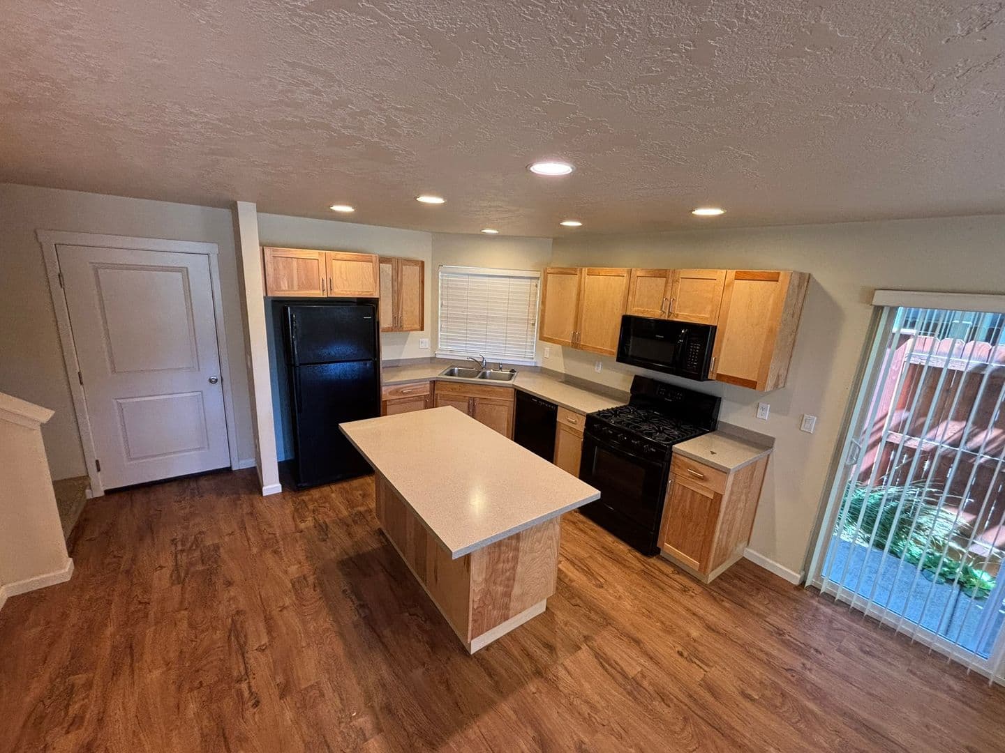 Bend Apartment: 792 NE Copperleaf Loop