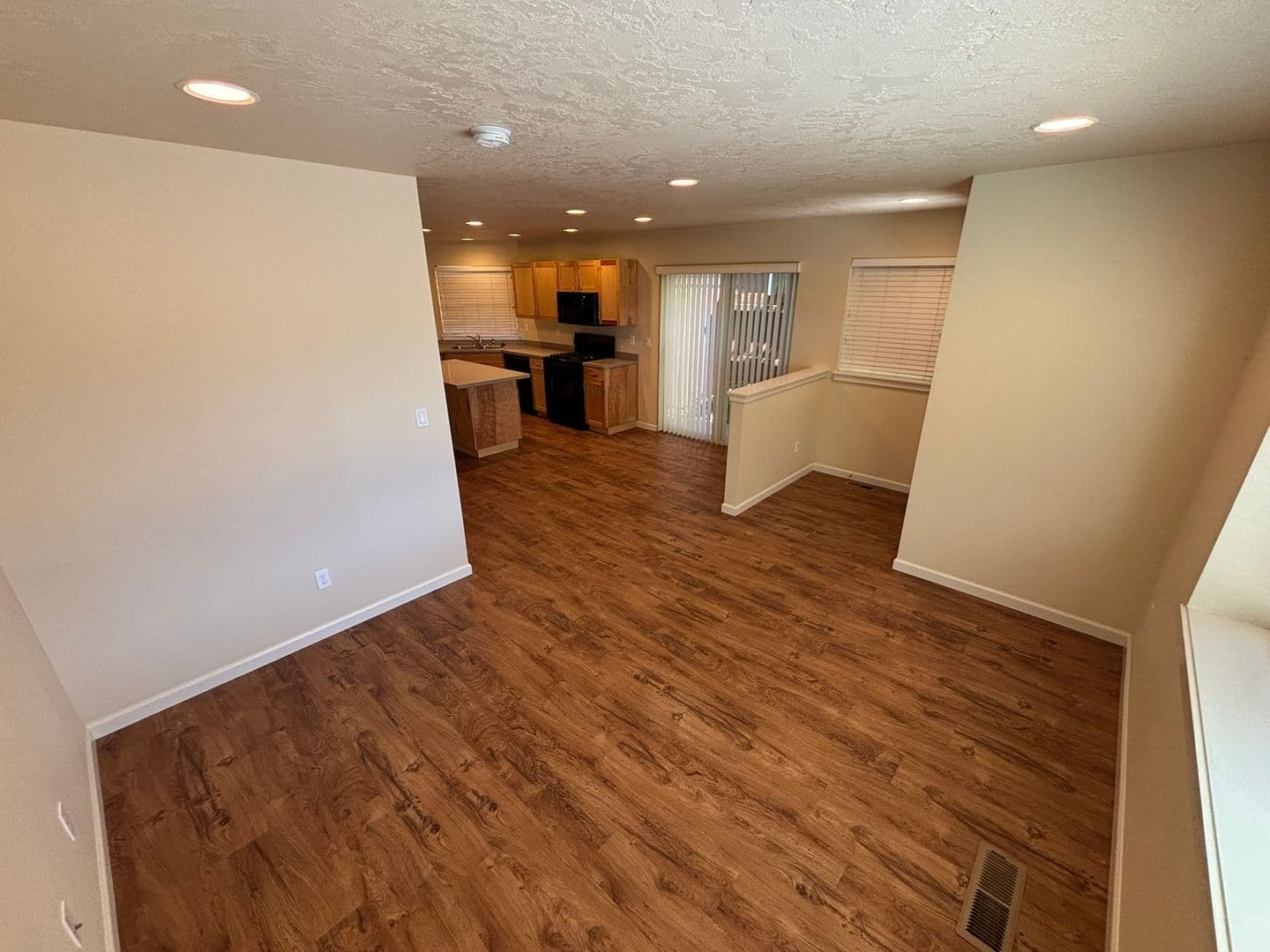 Bend Apartment: 792 NE Copperleaf Loop