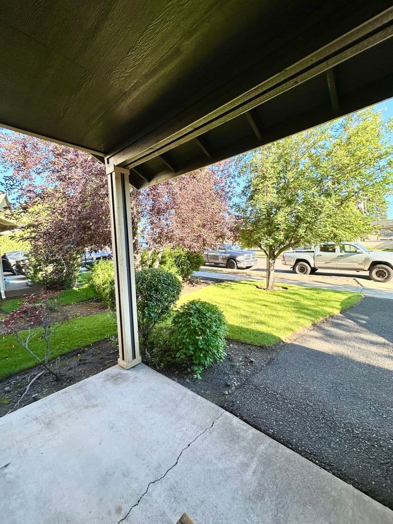Bend Apartment: 21028 Damascus Ln