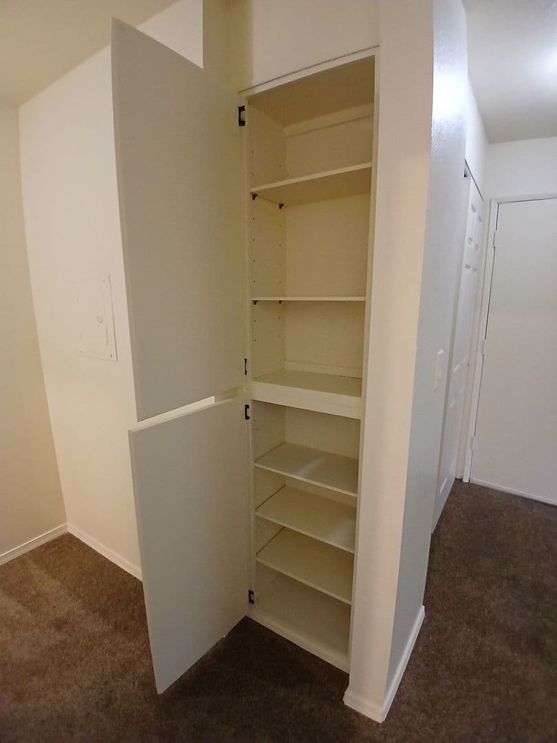 Bend Apartment: 1695 NW Portland