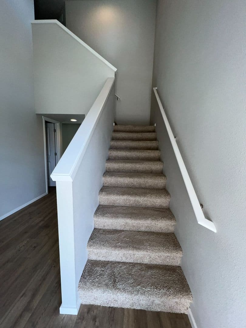 Bend House: 20505 SE Evian Ave