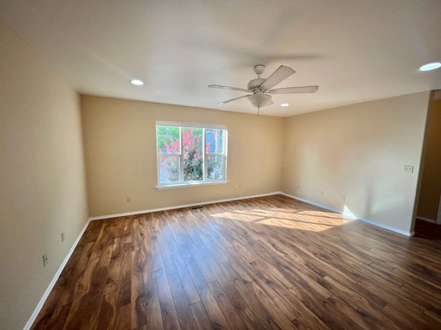 Bend House: 2521 NE Cretia Ct