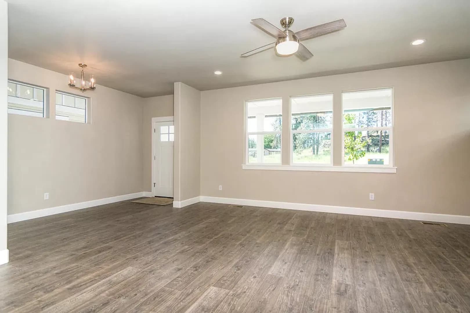 Bend House: 20478 Murphy Rd.