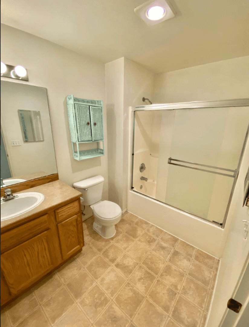 Bend Apartment: 1965 NW Monterey Pines