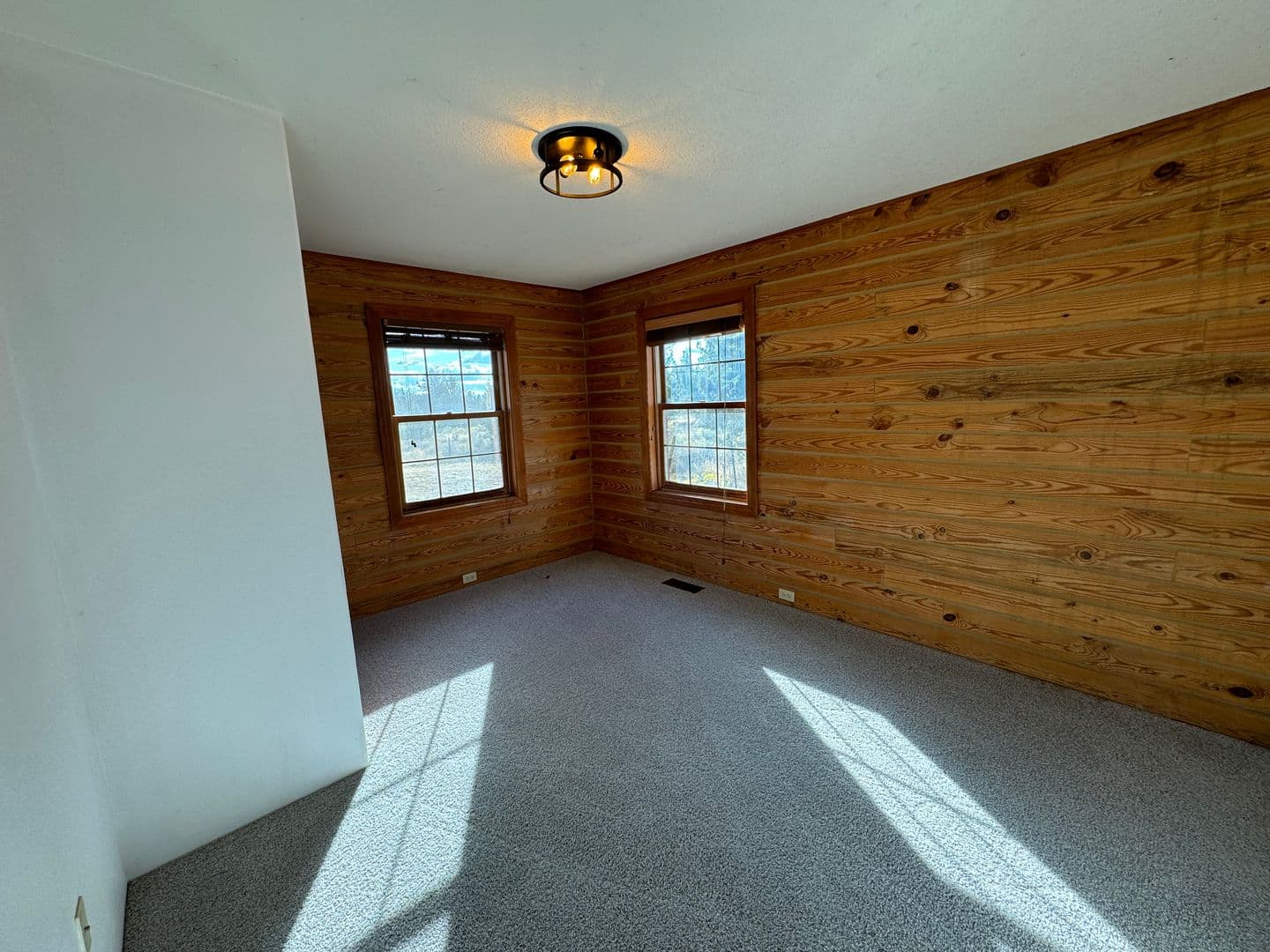 Terrebonne House: 13873 SW Peninsula Drive