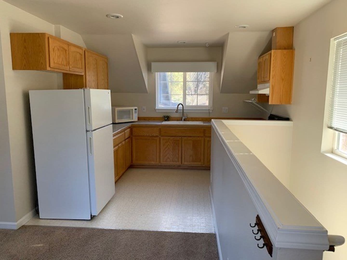 Bend Apartment: 1181 NW Knoxville